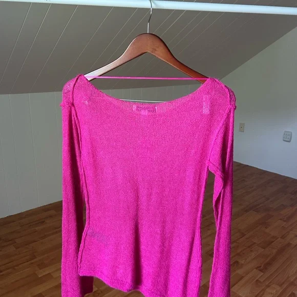 Urban Outfitters Vibrant Pink Knit Top - Picture 2 of 3